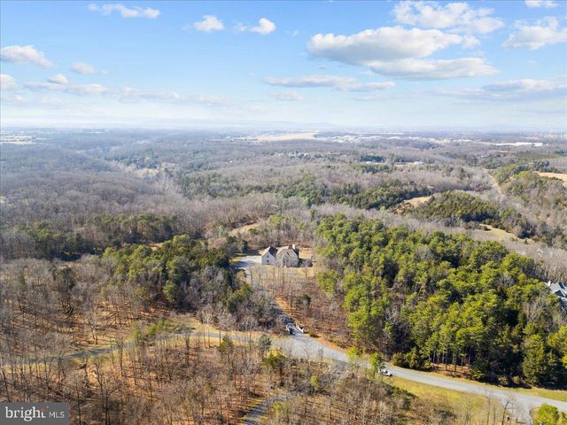 270 SOTHEBY CT, Winchester, VA 22602