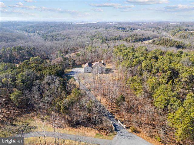 270 SOTHEBY CT, Winchester, VA 22602