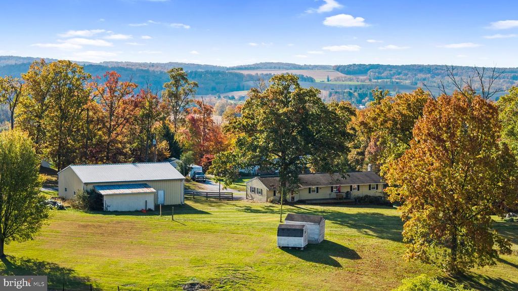 3744 BACK WOODS RD, Westminster, MD 21158