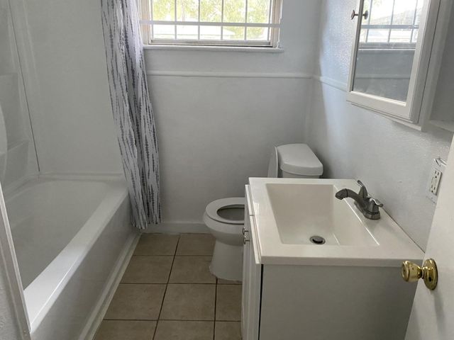7630 Claiborne Street, Houston, TX 77016