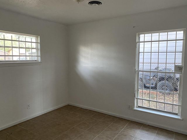 7630 Claiborne Street, Houston, TX 77016
