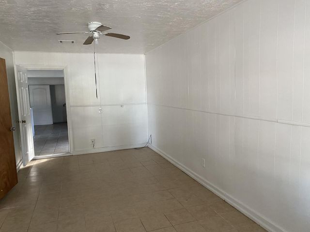 7630 Claiborne Street, Houston, TX 77016