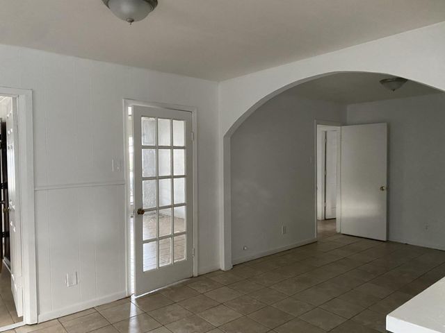 7630 Claiborne Street, Houston, TX 77016