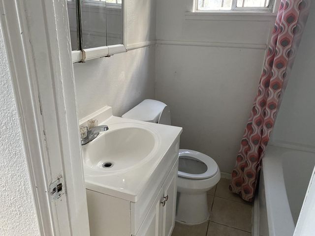 7630 Claiborne Street, Houston, TX 77016