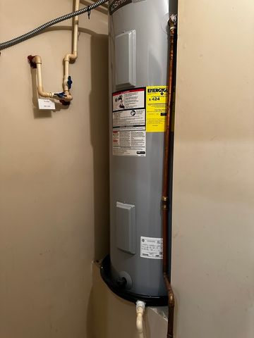 1905 N Lincoln Avenue 327, Urbana, IL 61801