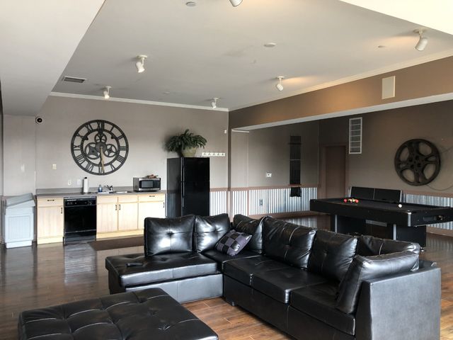 1905 N Lincoln Avenue 327, Urbana, IL 61801