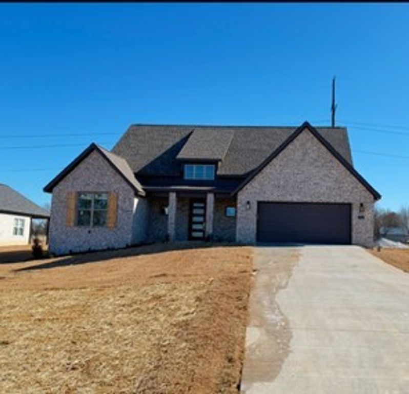 316 Fiori Street, Springdale, AR 72762