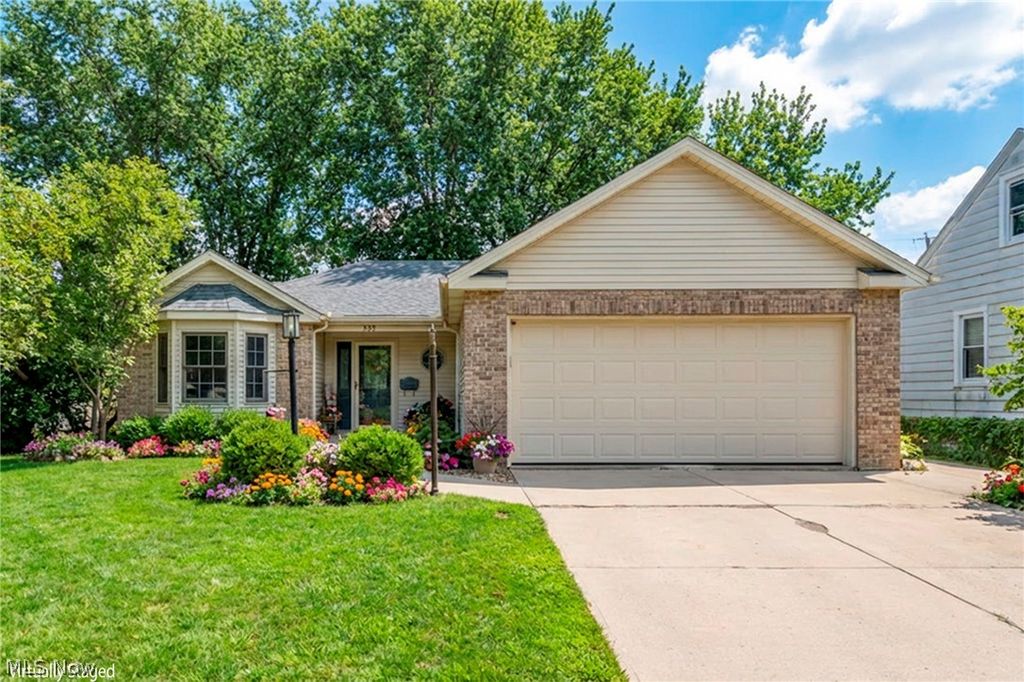 235 Brandtson Avenue, Elyria, OH 44035