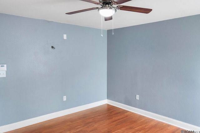 9488 Breeden Dr, Baton Rouge, LA 70811