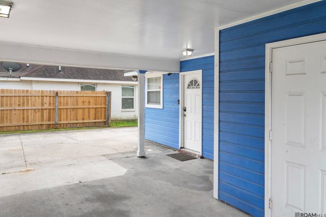 9488 Breeden Dr, Baton Rouge, LA 70811