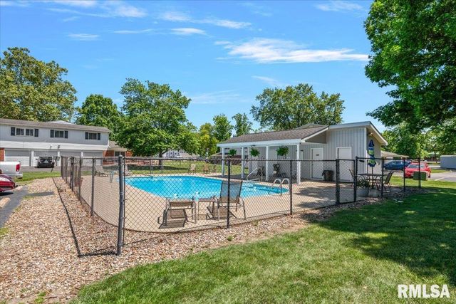 343 Durkin Drive, Springfield, IL 62704