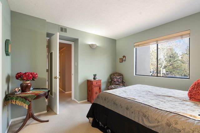 941 Calle Mejia 201, Santa Fe, NM 87501