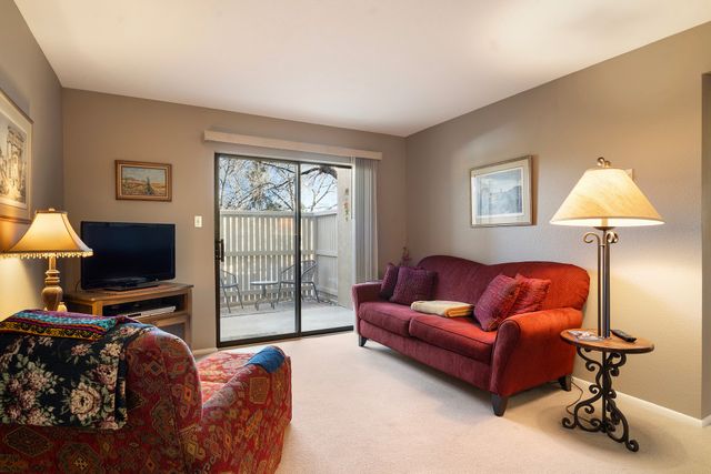 941 Calle Mejia 201, Santa Fe, NM 87501