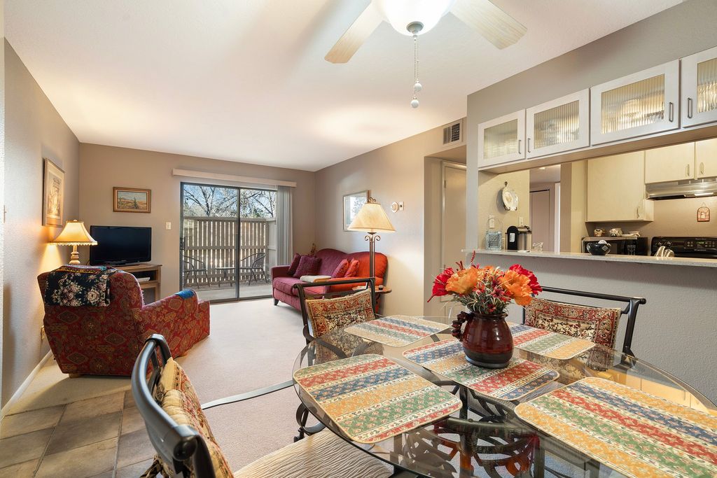 941 Calle Mejia 201, Santa Fe, NM 87501