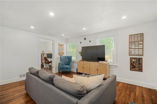 3125 S 9th Terrace, Kansas City, KS 66103