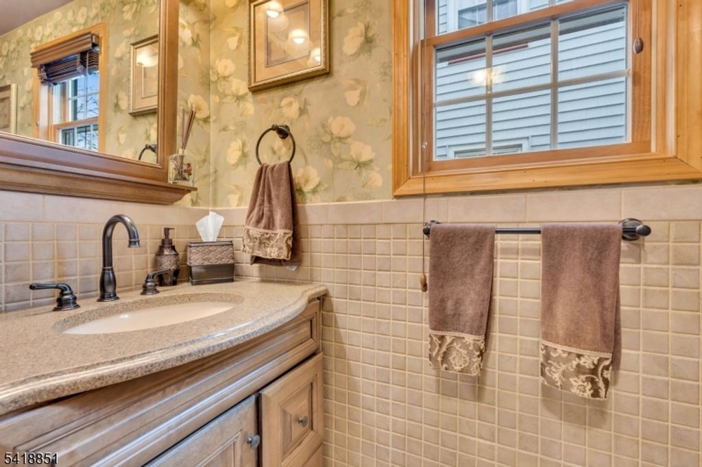 Image 16 of property listing at 104 Prospect St, Nutley Twp., NJ 07110