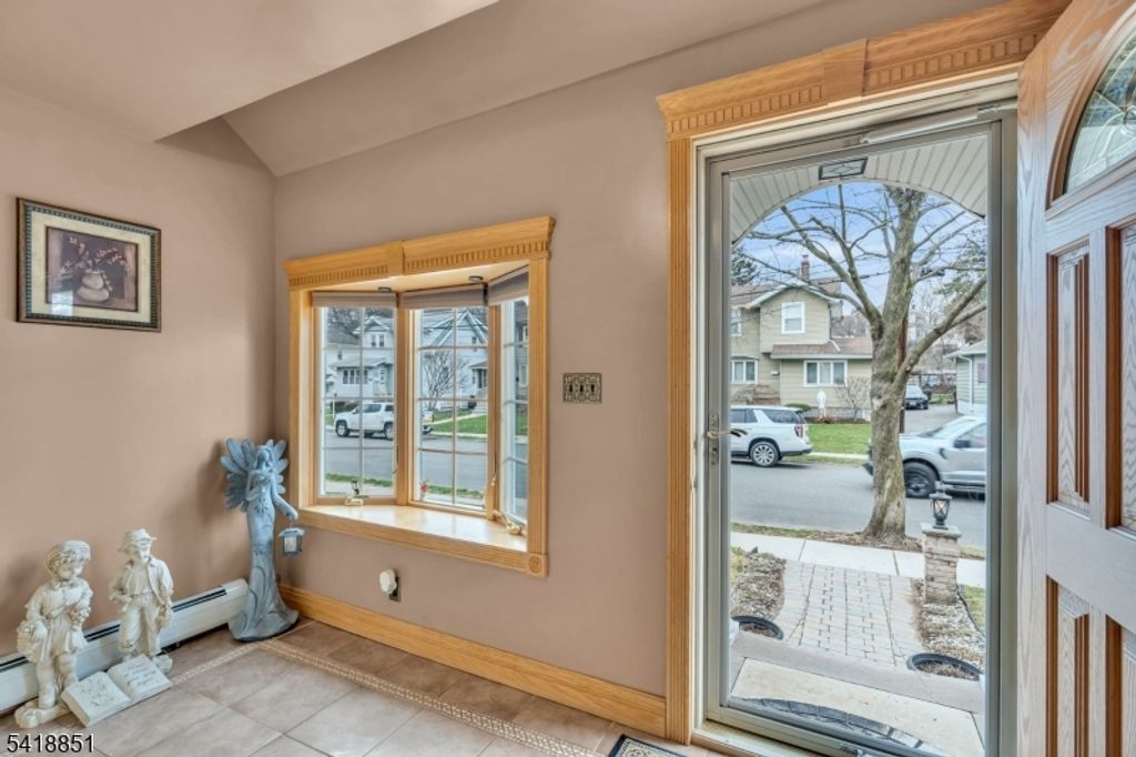 Image 3 of property listing at 104 Prospect St, Nutley Twp., NJ 07110