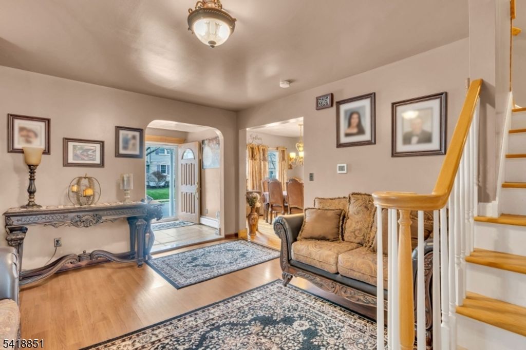 Image 6 of property listing at 104 Prospect St, Nutley Twp., NJ 07110