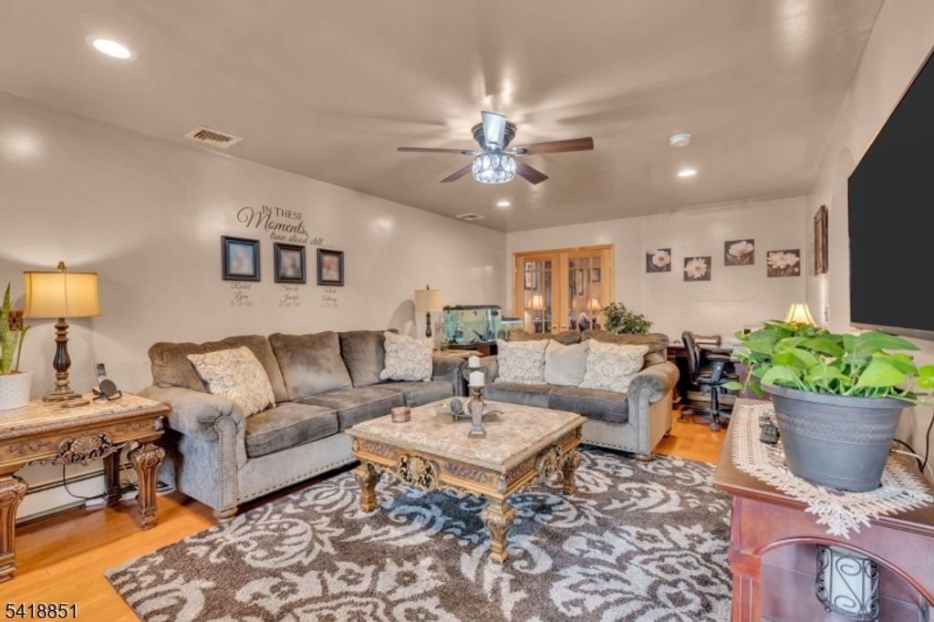 Image 8 of property listing at 104 Prospect St, Nutley Twp., NJ 07110