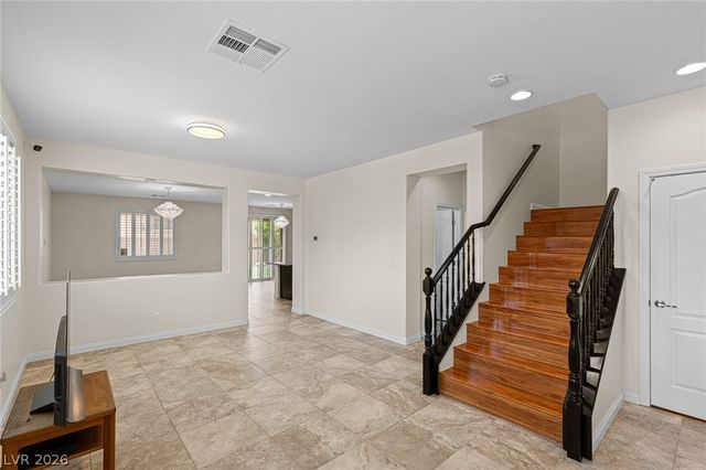 7139 Blooming Jasmine Avenue, Las Vegas, NV 89117