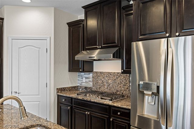 7139 Blooming Jasmine Avenue, Las Vegas, NV 89117