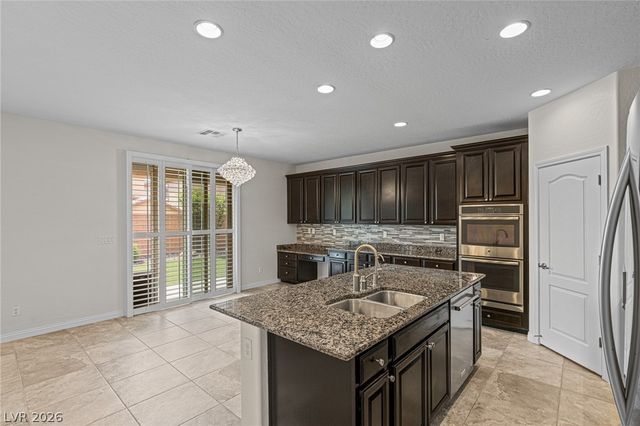 7139 Blooming Jasmine Avenue, Las Vegas, NV 89117
