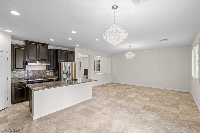 7139 Blooming Jasmine Avenue, Las Vegas, NV 89117
