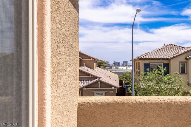 7139 Blooming Jasmine Avenue, Las Vegas, NV 89117