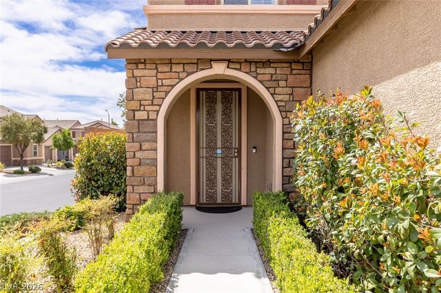 7139 Blooming Jasmine Avenue, Las Vegas, NV 89117