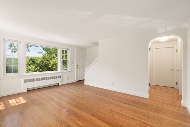 167 Glezen Ln, Wayland, MA 01778