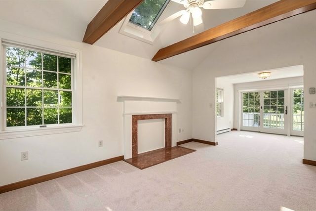 167 Glezen Ln, Wayland, MA 01778