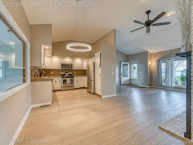 428 E Shore Drive, Northfield Township, MI 48189