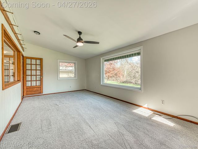 428 E Shore Drive, Northfield Township, MI 48189