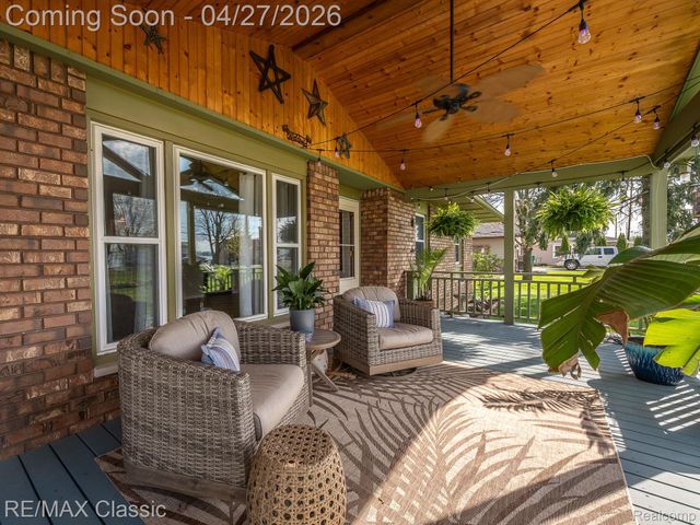 428 E Shore Drive, Northfield Township, MI 48189