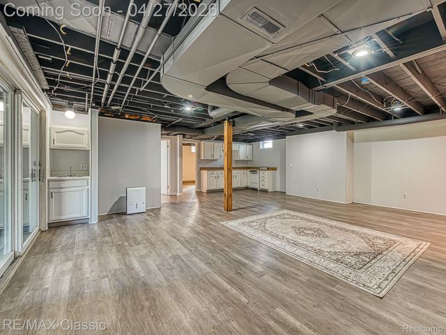 428 E Shore Drive, Northfield Township, MI 48189