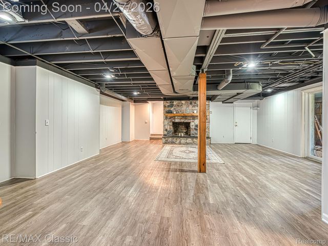 428 E Shore Drive, Northfield Township, MI 48189