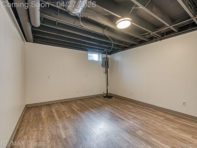 428 E Shore Drive, Northfield Township, MI 48189