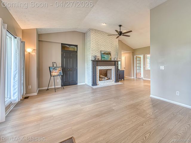 428 E Shore Drive, Northfield Township, MI 48189