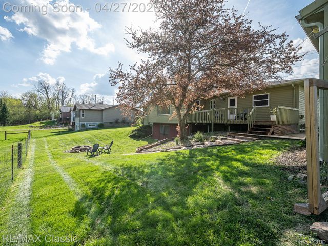 428 E Shore Drive, Northfield Township, MI 48189