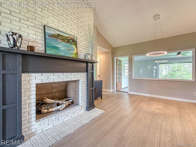 428 E Shore Drive, Northfield Township, MI 48189