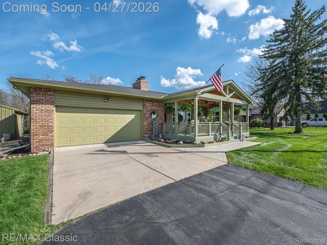 428 E Shore Drive, Northfield Township, MI 48189