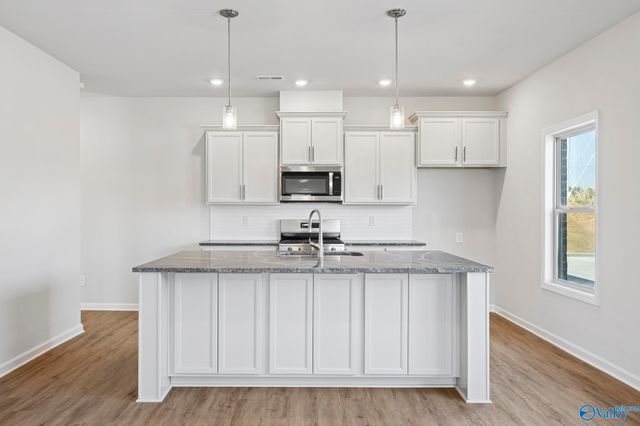 17922 Eastmoor Street, Athens, AL 35611