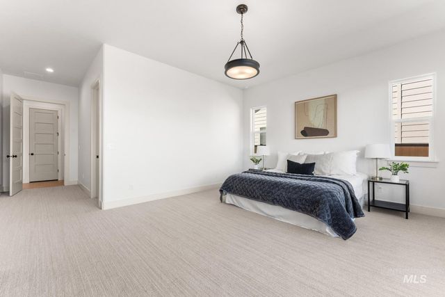 6954 Saddle Bred Way, Star, ID 83669