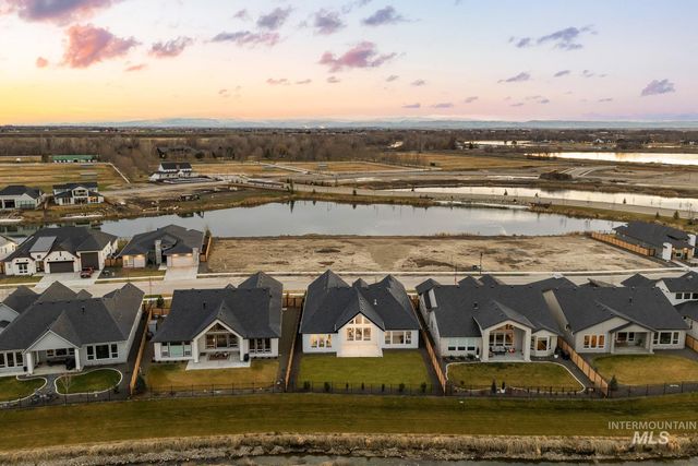 6954 Saddle Bred Way, Star, ID 83669