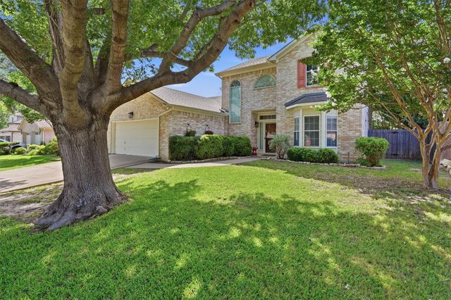 609 Carette Drive, Fort Worth, TX 76108