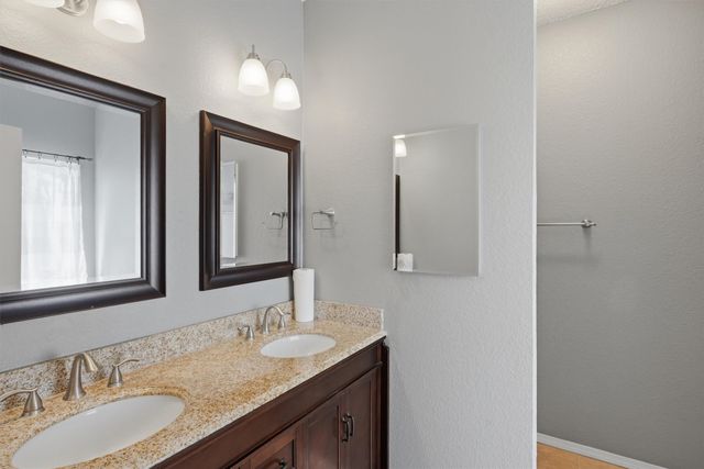 609 Carette Drive, Fort Worth, TX 76108