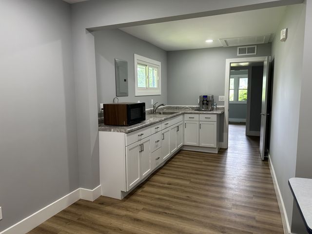 711 N 1st Street, Dekalb, IL 60115