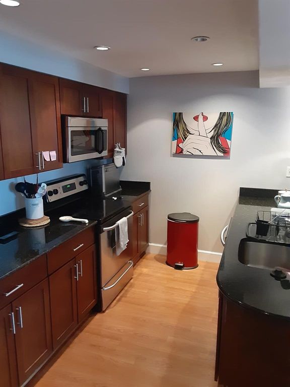 2900 NE 30th St G8, Fort Lauderdale, FL 33306