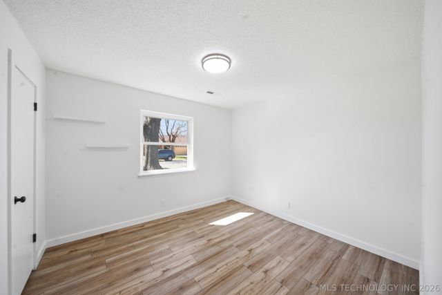 603 E 135th Place, Glenpool, OK 74033