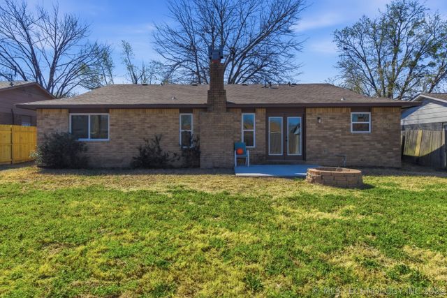 603 E 135th Place, Glenpool, OK 74033